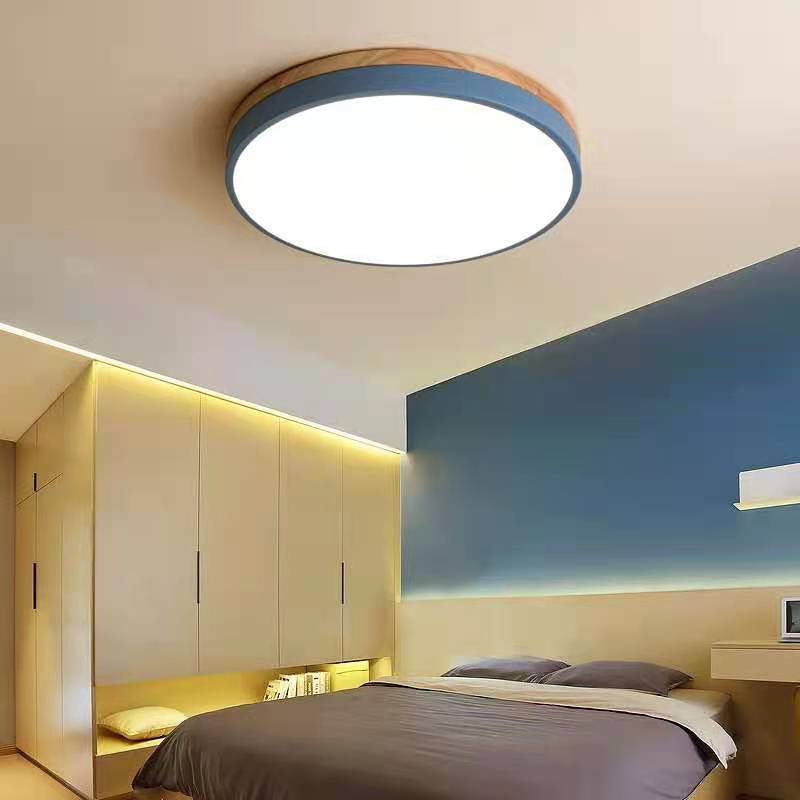 Moderne LED Loftslampe i Træ med Energibesparende Design