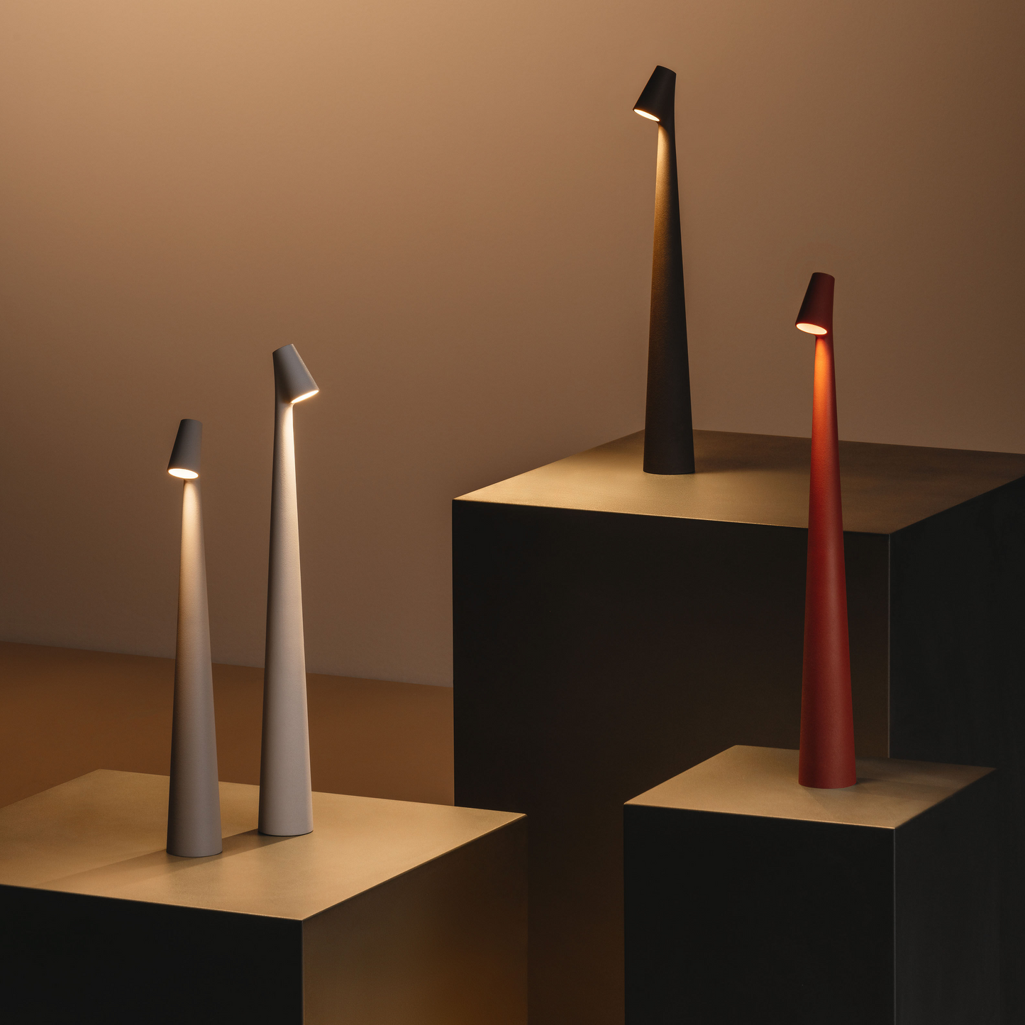 Nordisk bordlampe | Minimalistisk skrivebordslampe i skandinavisk stil
