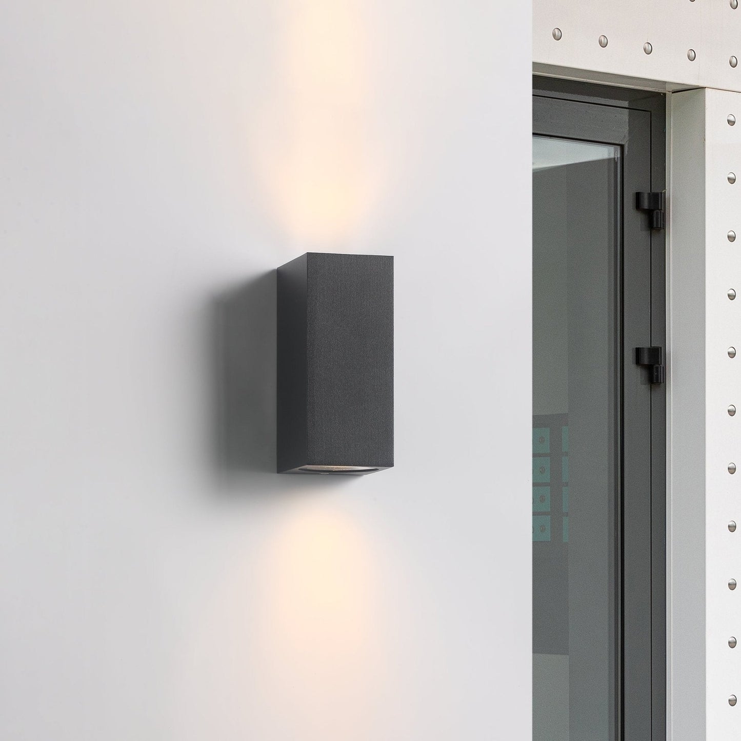 Stilren GU10 LED Utomhuslampa - Elegant & Energisnål