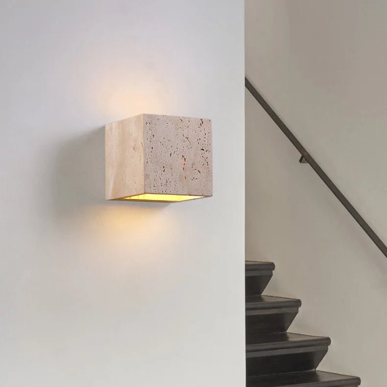 Stilren Travertin Vägglampa med Varmt LED Ljus för Hemmet