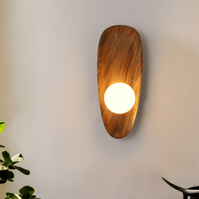 Vägglampa i Naturträ - Skapa Mysfaktor med Hållbar Design