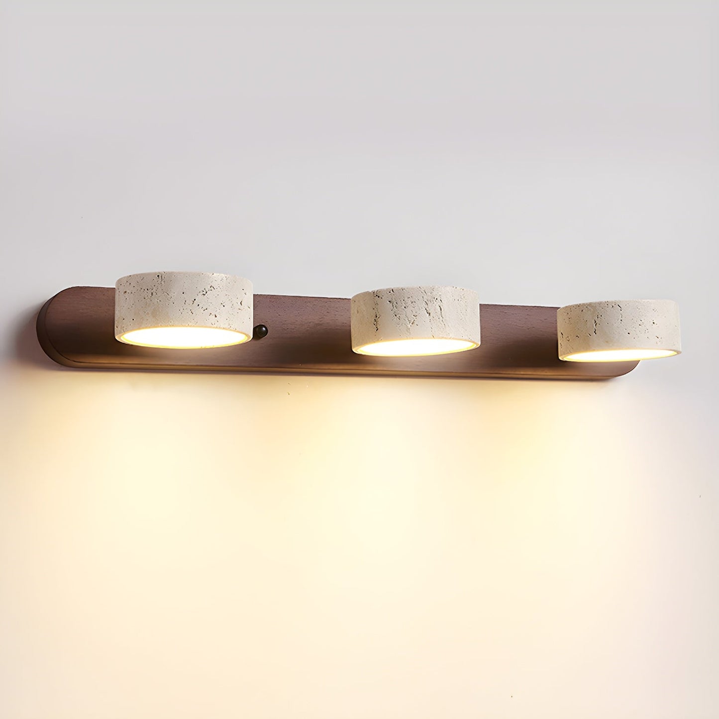 Væglampe i Natursten og Træ – Energieffektiv LED Belysning