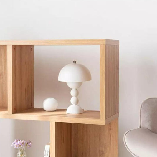 Nordisk Bordlampe – Stilfuldt Design og Blødt Lys