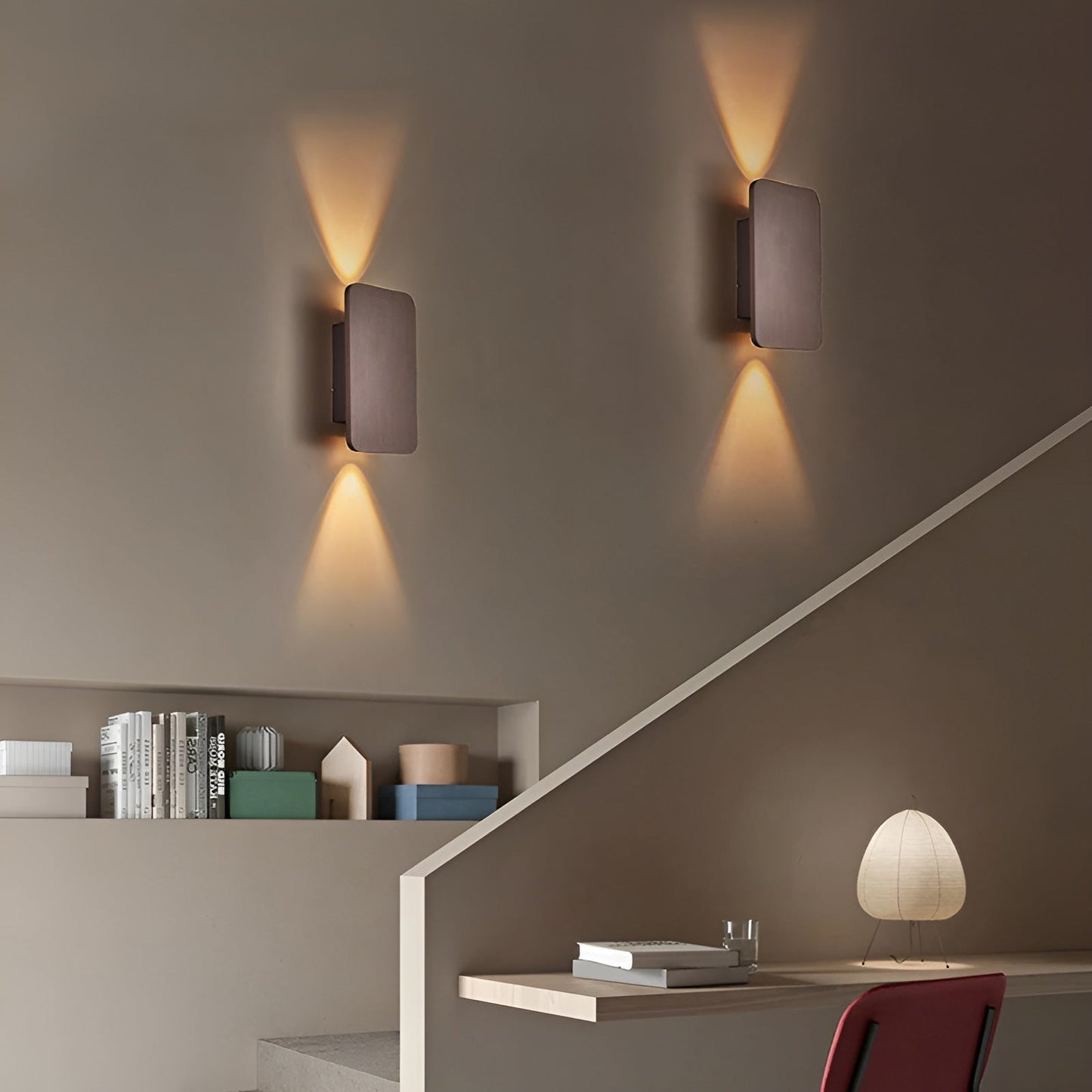 Stilren LED-trappebelysning – Energi- og pladsbesparende