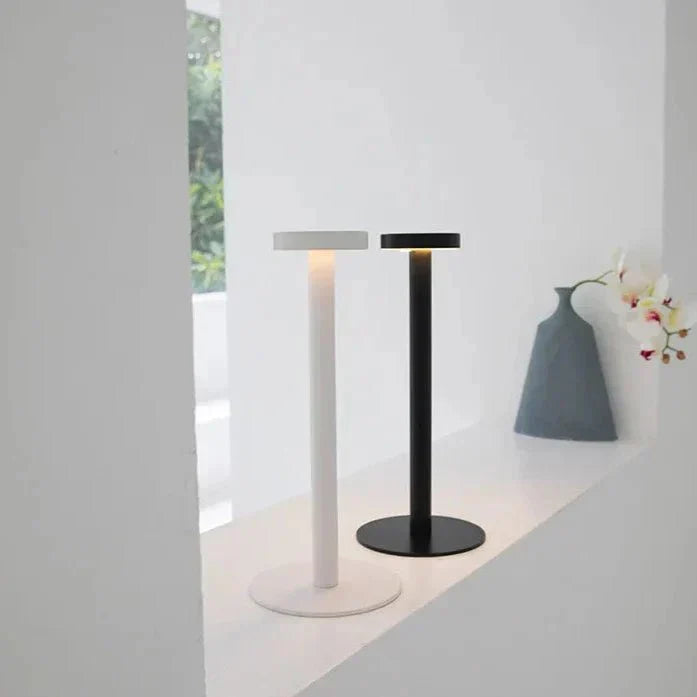 Stilfuld Trådløs Lampe til Indendørs og Udendørs Belysning