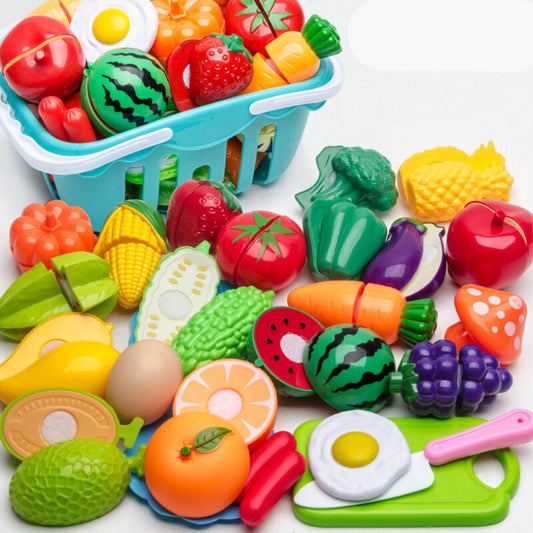 Skärleksset med frukt och grönsaker