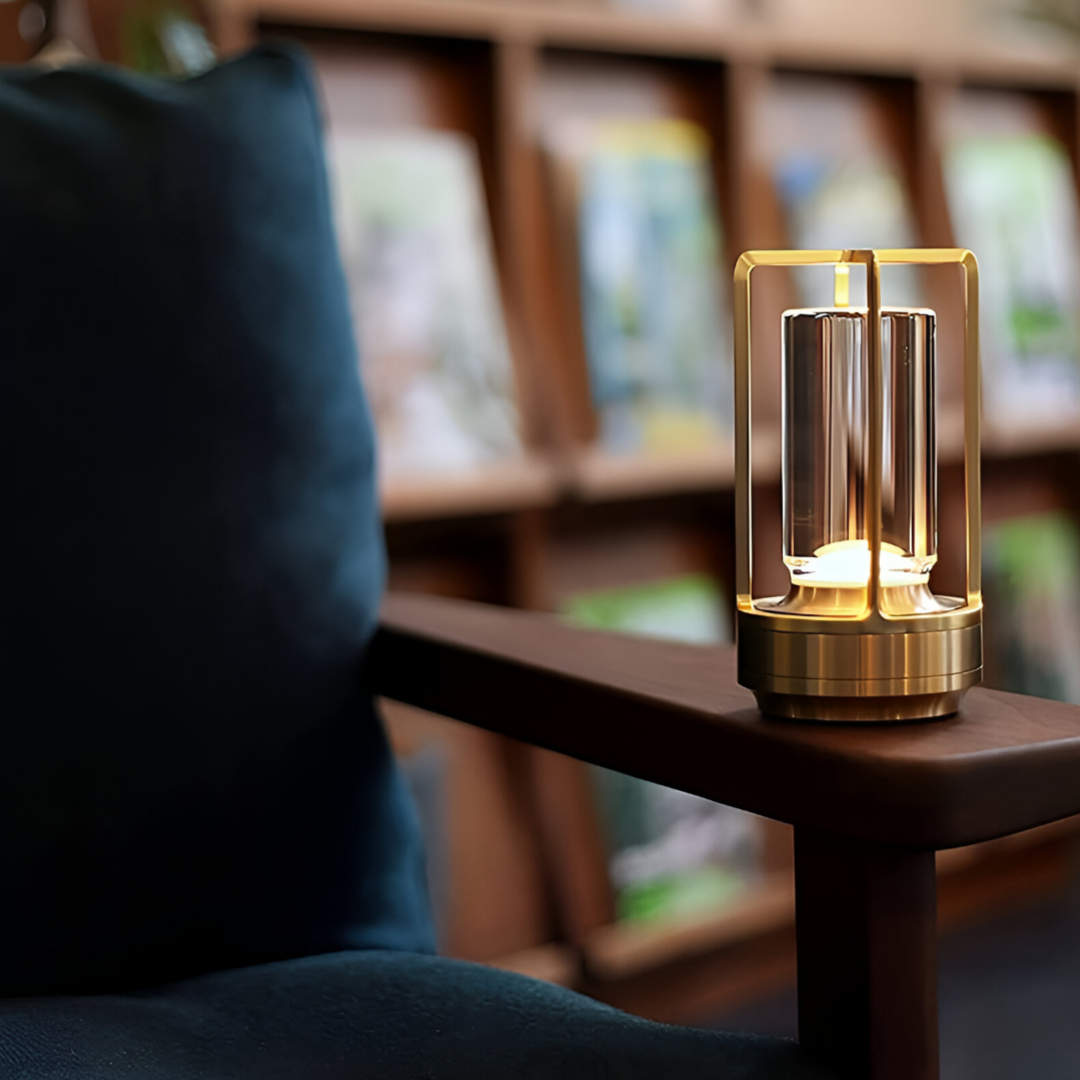 Snygg Vattentät LED Bordslampa med Lång Batteritid