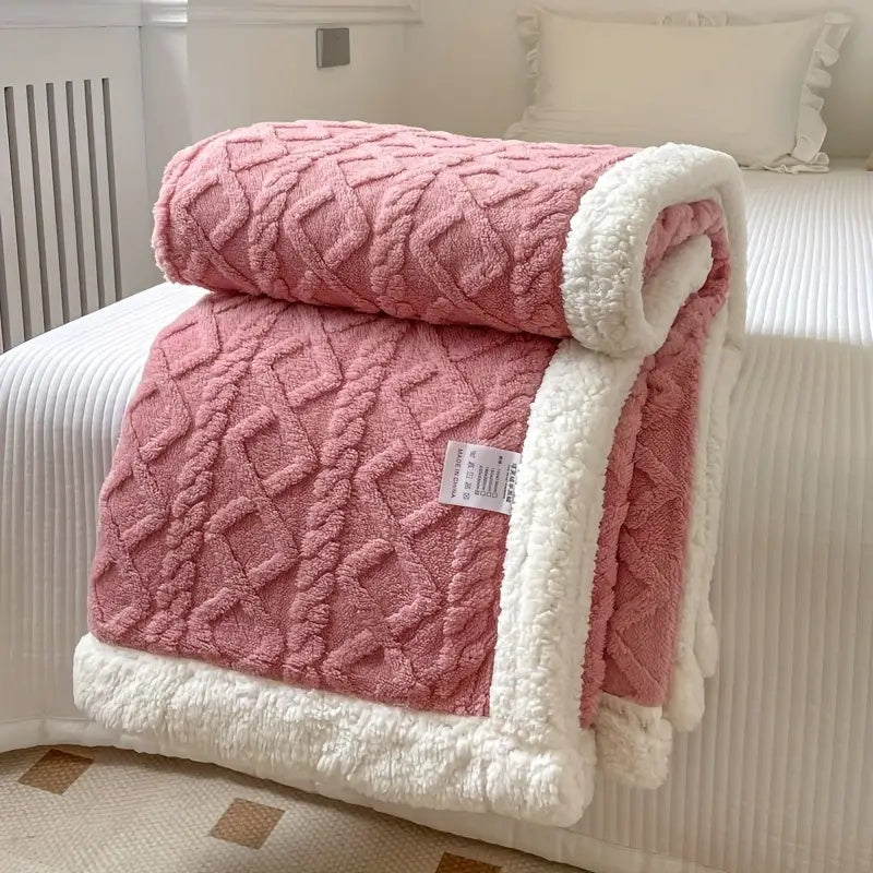 Vendbar Fleece Tæppe: Blød Komfort & Stilfuld Elegance