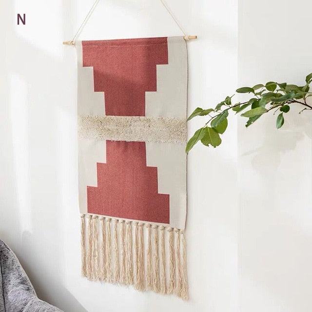 Geometrisk väggdekoration med läckra fransar
