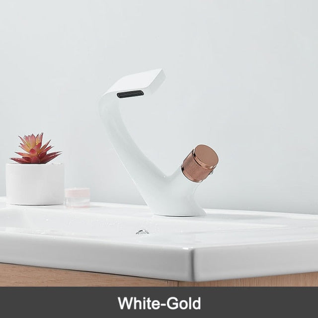 Kreativ Chrome Vandfald Elegant Vandhane