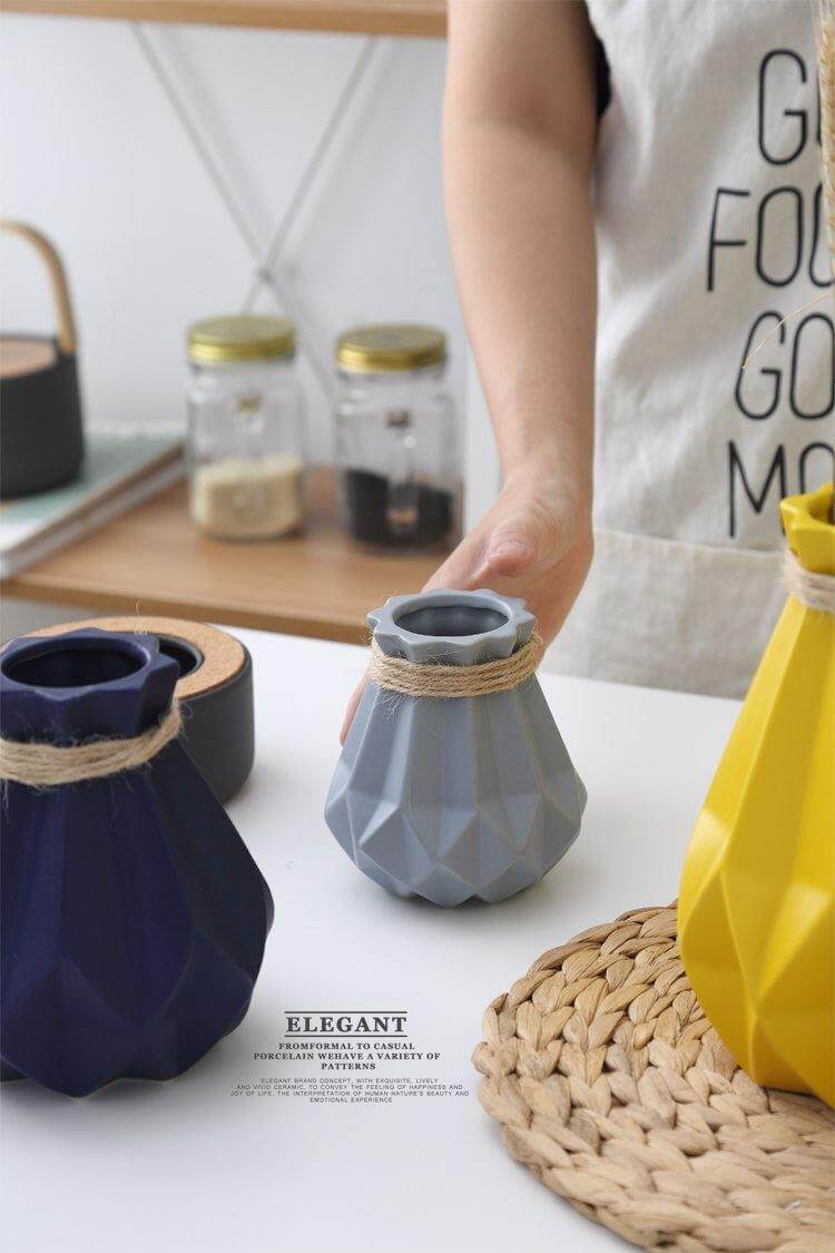 Elegant Keramikvase til Dit Hjem