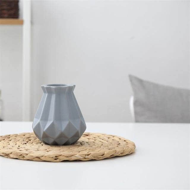 Elegant Keramikvase til Dit Hjem