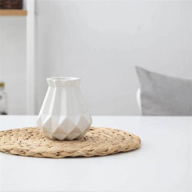 Elegant Keramikvase til Dit Hjem