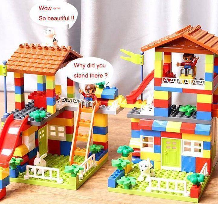 Färgstarkt LEGO Slott för Barn - Kreativ Lek och Samvaro