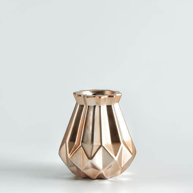 Elegant Keramikvase til Dit Hjem