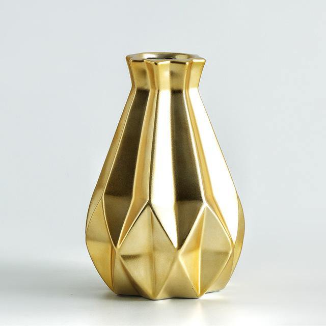 Elegant Keramikvase til Dit Hjem