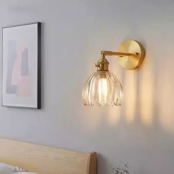 Retro glas væglampe – væglampe formet som en tulipan knop