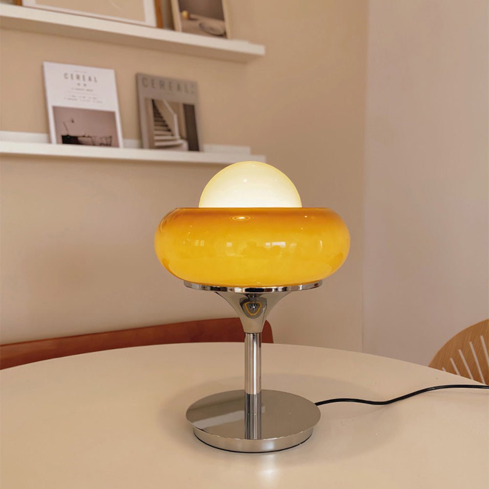 Retrobordslampa i gult glas – Skapa mys och stil