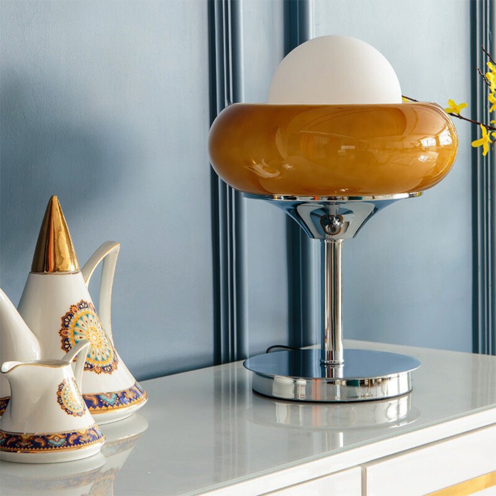 Retrobordslampa i gult glas – Skapa mys och stil