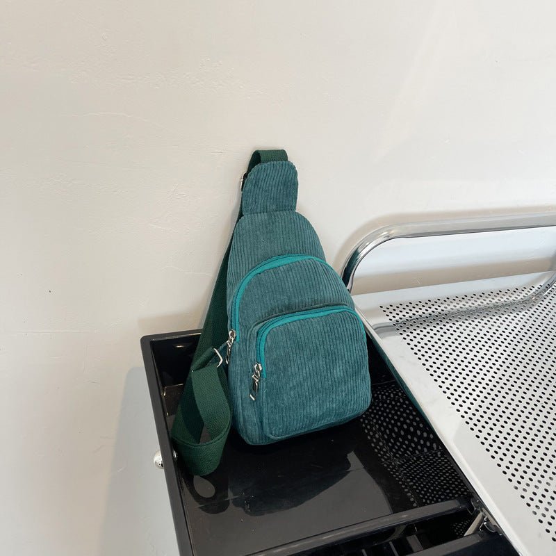 Elegant Crossbody Taske i Cord med Praktiske Rum