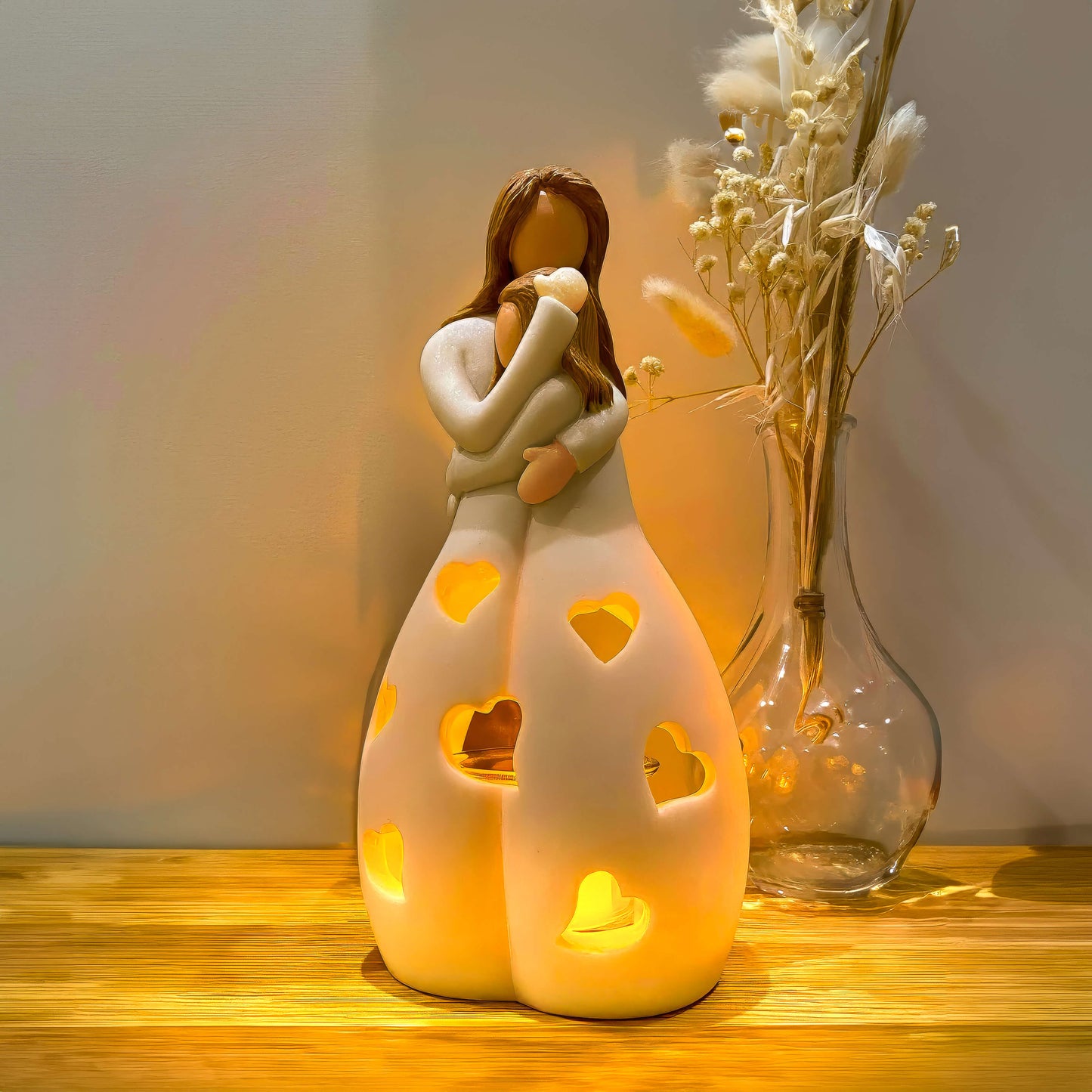 Romantisk Bordlampe i Resin med Hjertevarme og LED Lys