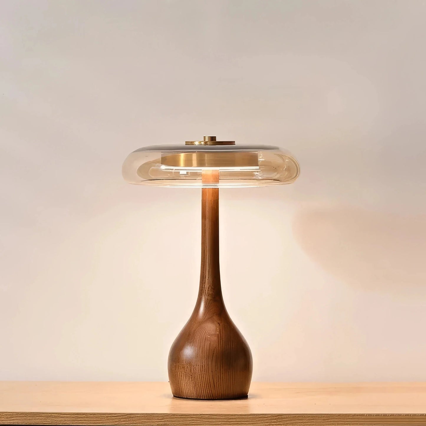 Elegant Retrobordslampa i japansk stil - Skapa myskänsla