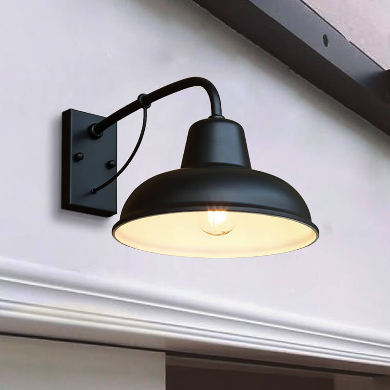 Rustik Utomhus Vägglampa i Järn – Vintagestil och Hållbarhet