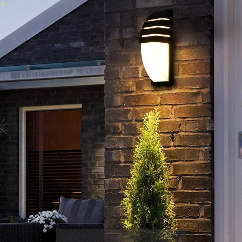 Energibesparende LED-udendørslampe med moderne design