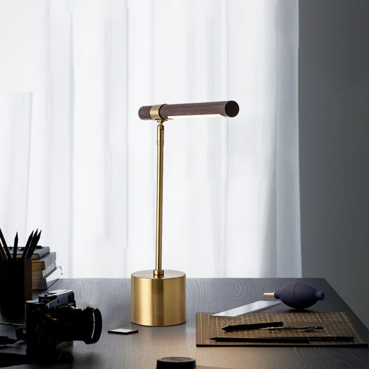 Stilren bordslampa i minimalistisk design - Perfekt belysning