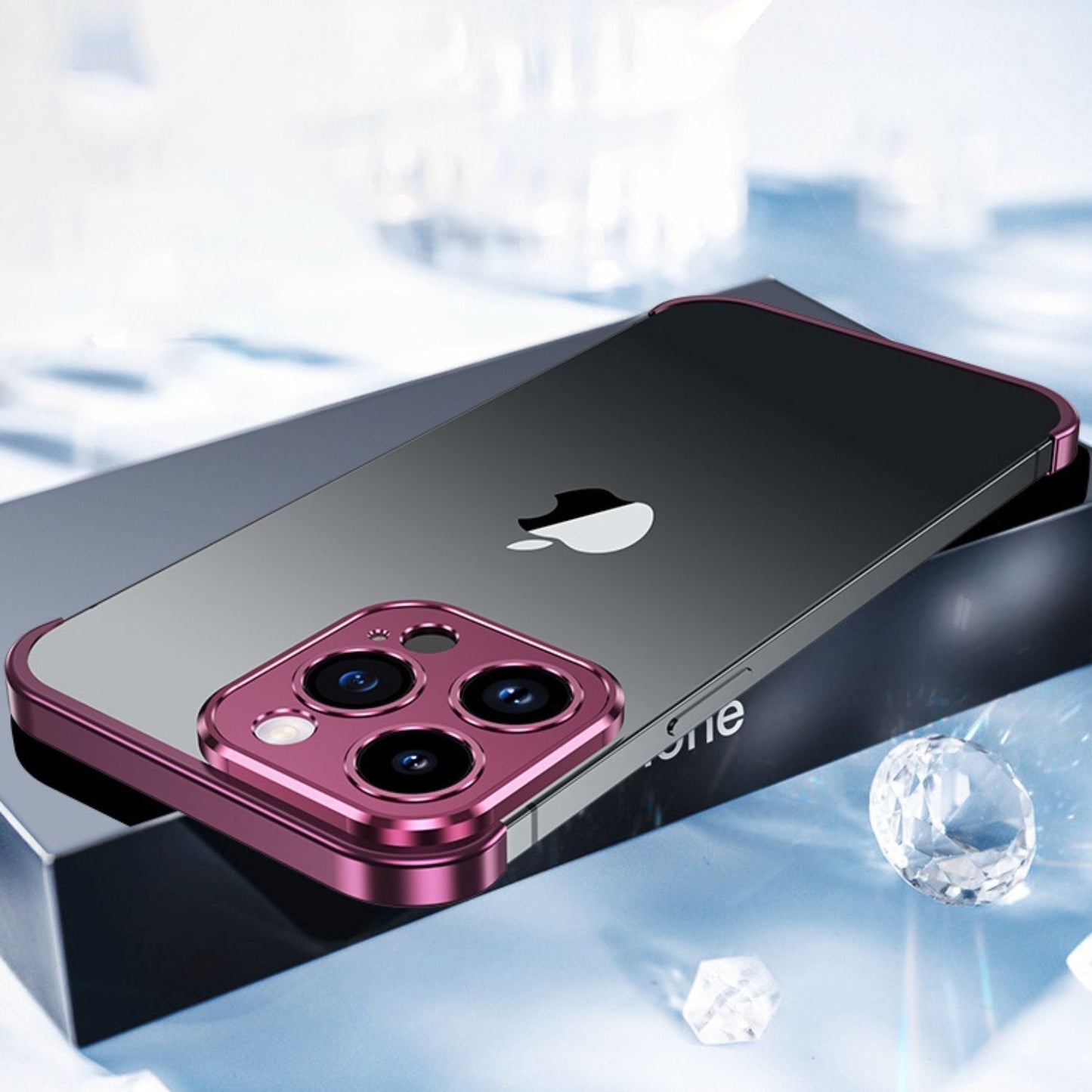 Slankt och minimalistiskt metallskydd för smartphone