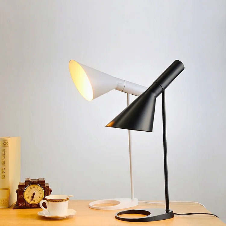 Justerbar Bordlampe med Behageligt Varmt LED Lys
