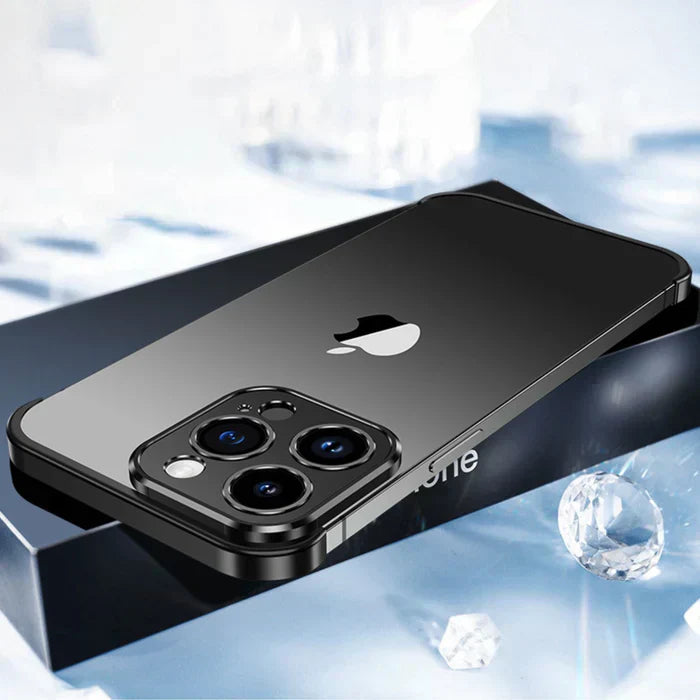 Elegant og Slank iPhone Cover med Mat Metalfinish