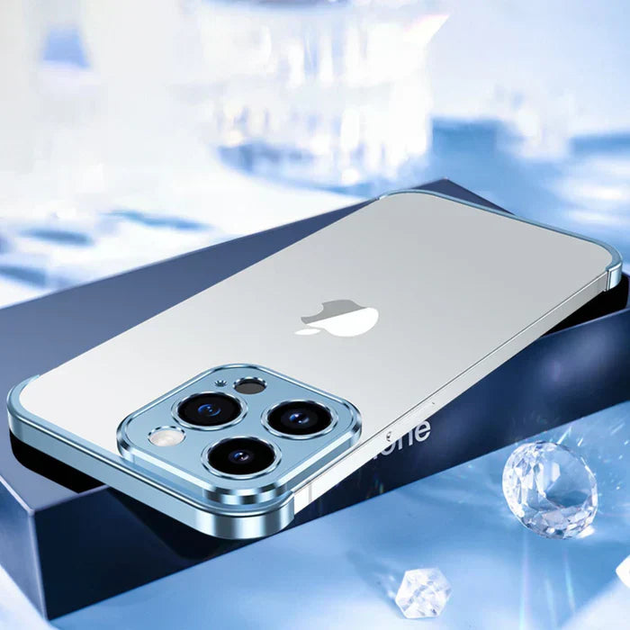 Elegant og Slank iPhone Cover med Mat Metalfinish