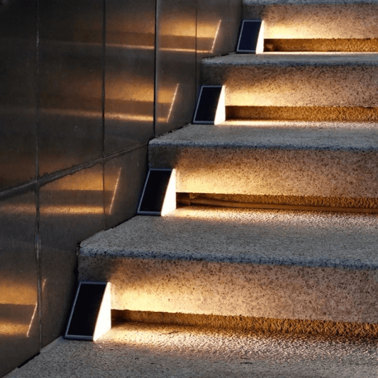 Solcells-LED-trappbelysning – Elegant utomhusdesign