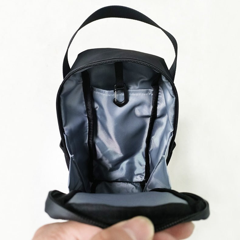 Lätt och Stilren Sportbag med Magnetisk Design