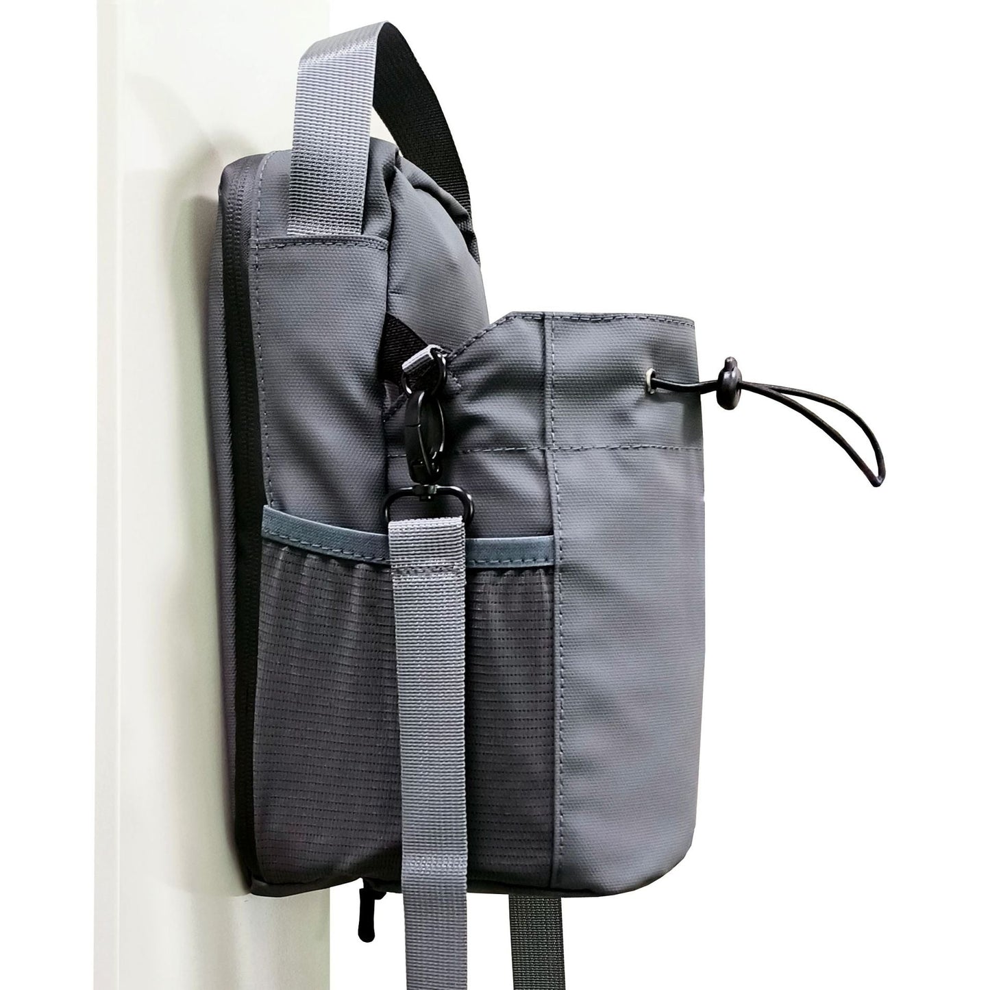 Lätt och Stilren Sportbag med Magnetisk Design
