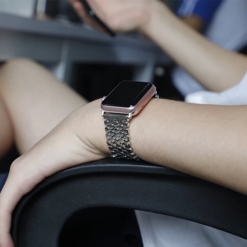 Elegant rustfrit stålrem til Apple Watch til hverdag og fest