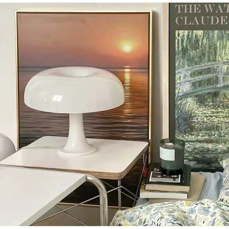 Stilren Svampebordlampe med Justerbar Belysning