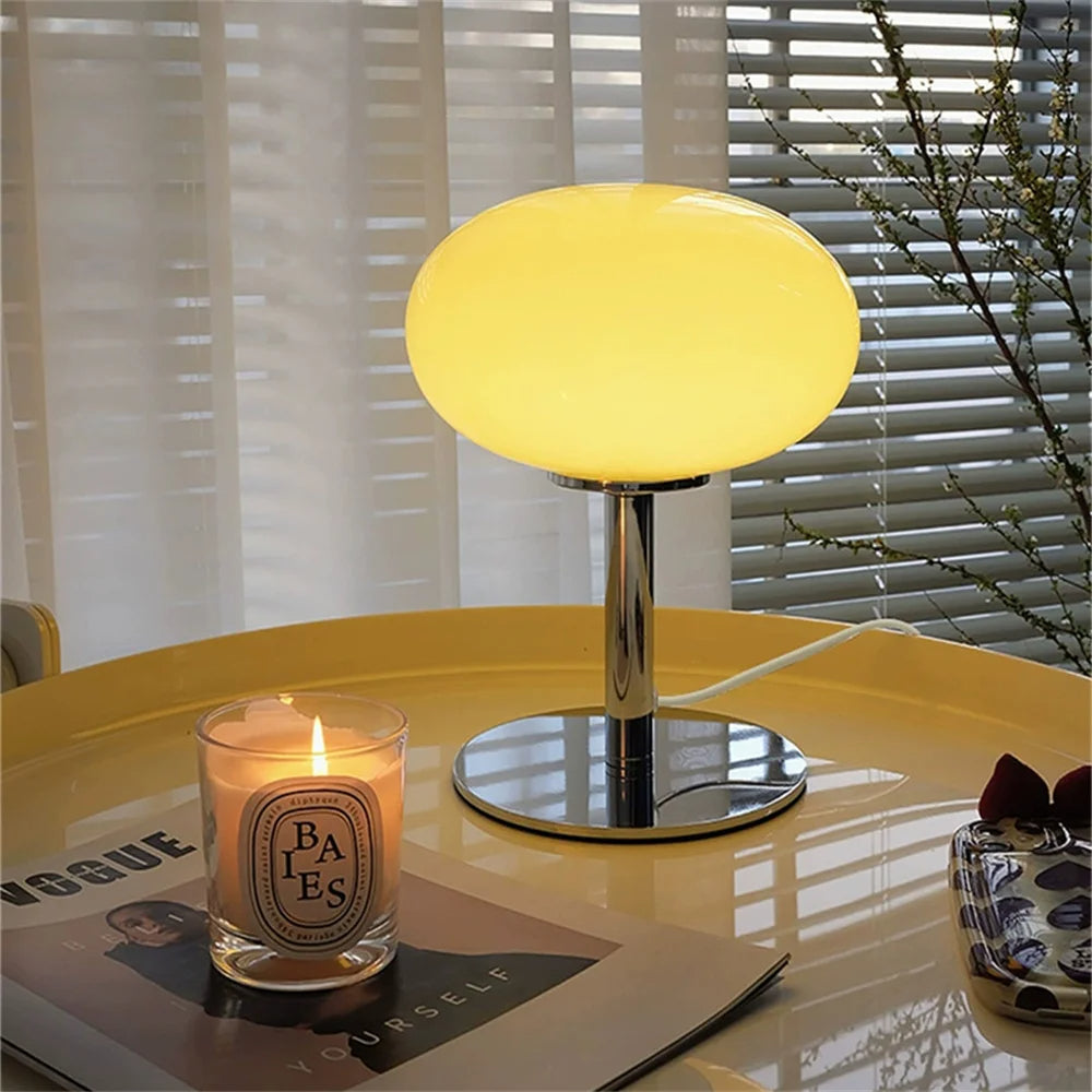 Stilfull bordslampa med justerbar LED-belysning
