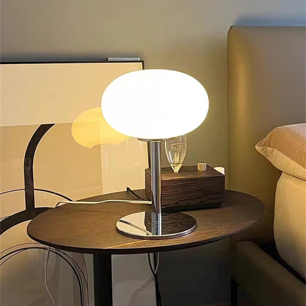 Stilfull bordslampa med justerbar LED-belysning