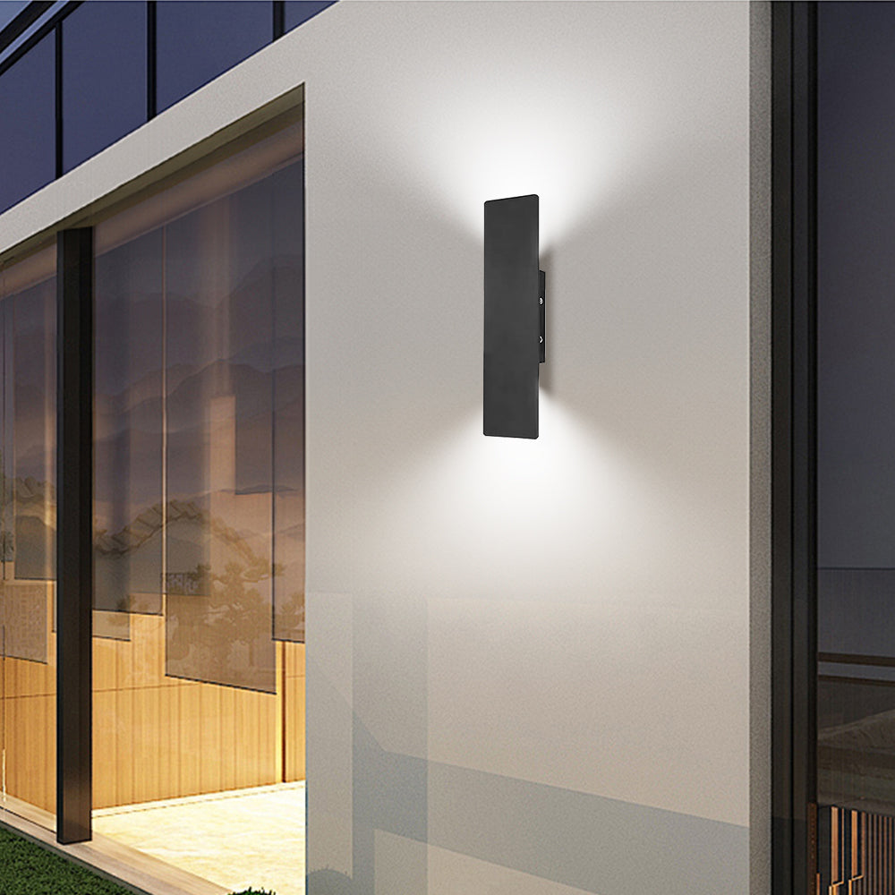 Vandtæt Udendørs Væglampe i Moderne Design, IP65 LED