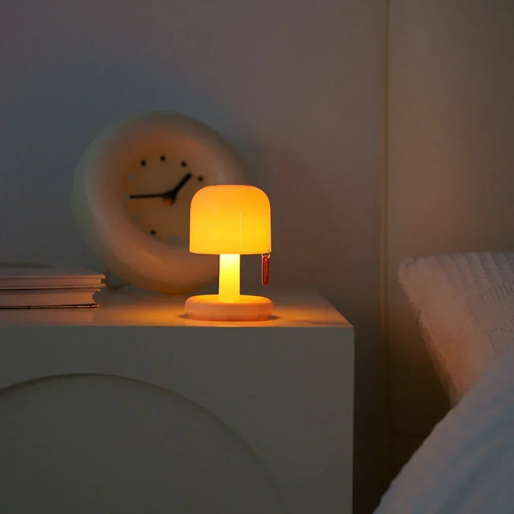 Bordlampe med Beroligende Solnedgangsglød – Genopladelig LED