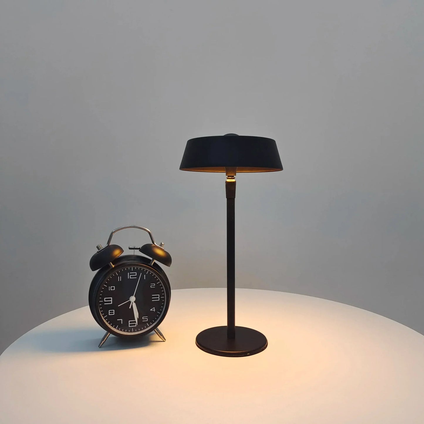 Bærbar og Genopladelig LED-lampe med Touchsensor
