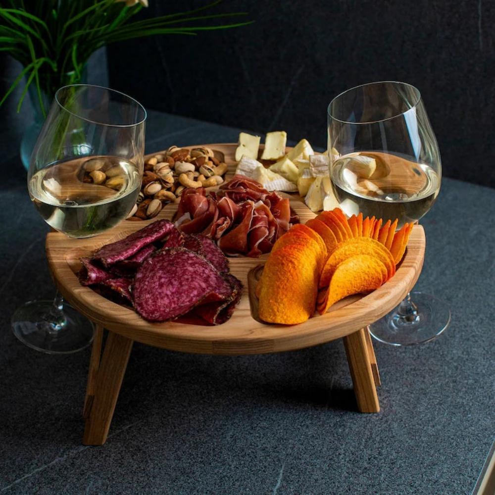 Fällbart Utomhusbord i Björk – Praktiskt och Stilrent