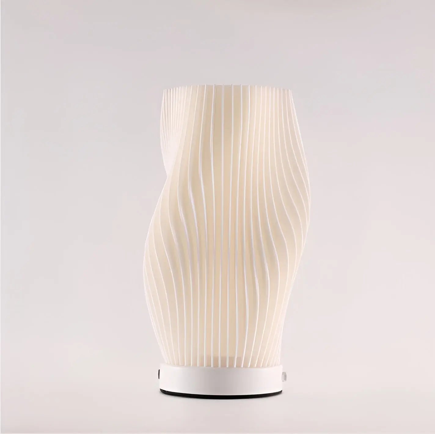Velouté Bordlampe – Skab Beroligende Elegance i Dit Hjem