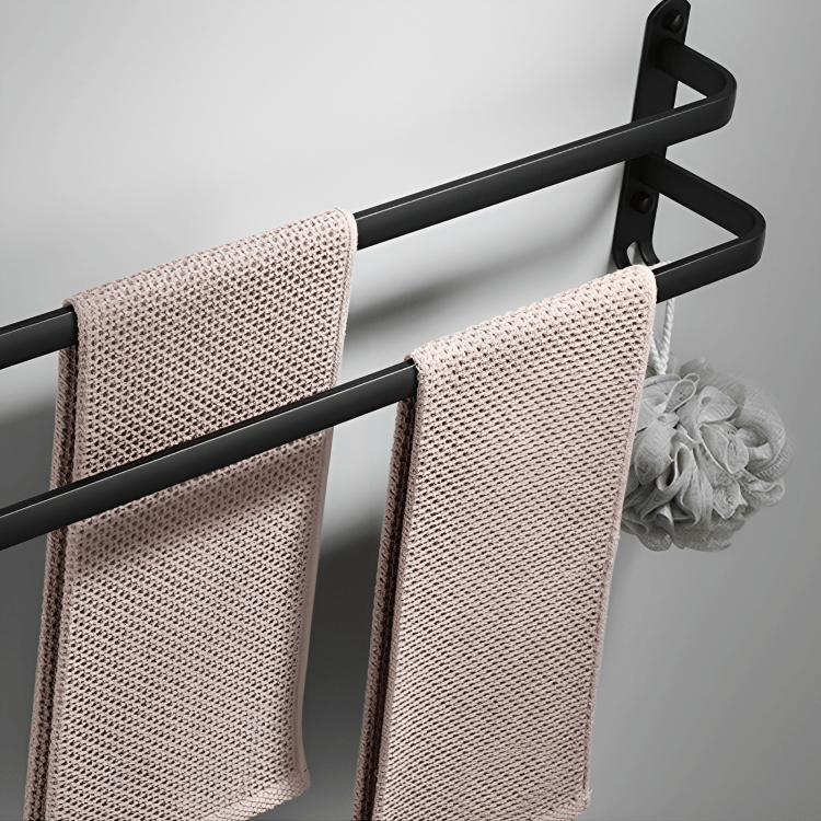 Väggmonterad handdukshållare i aluminium - Platsbesparande design