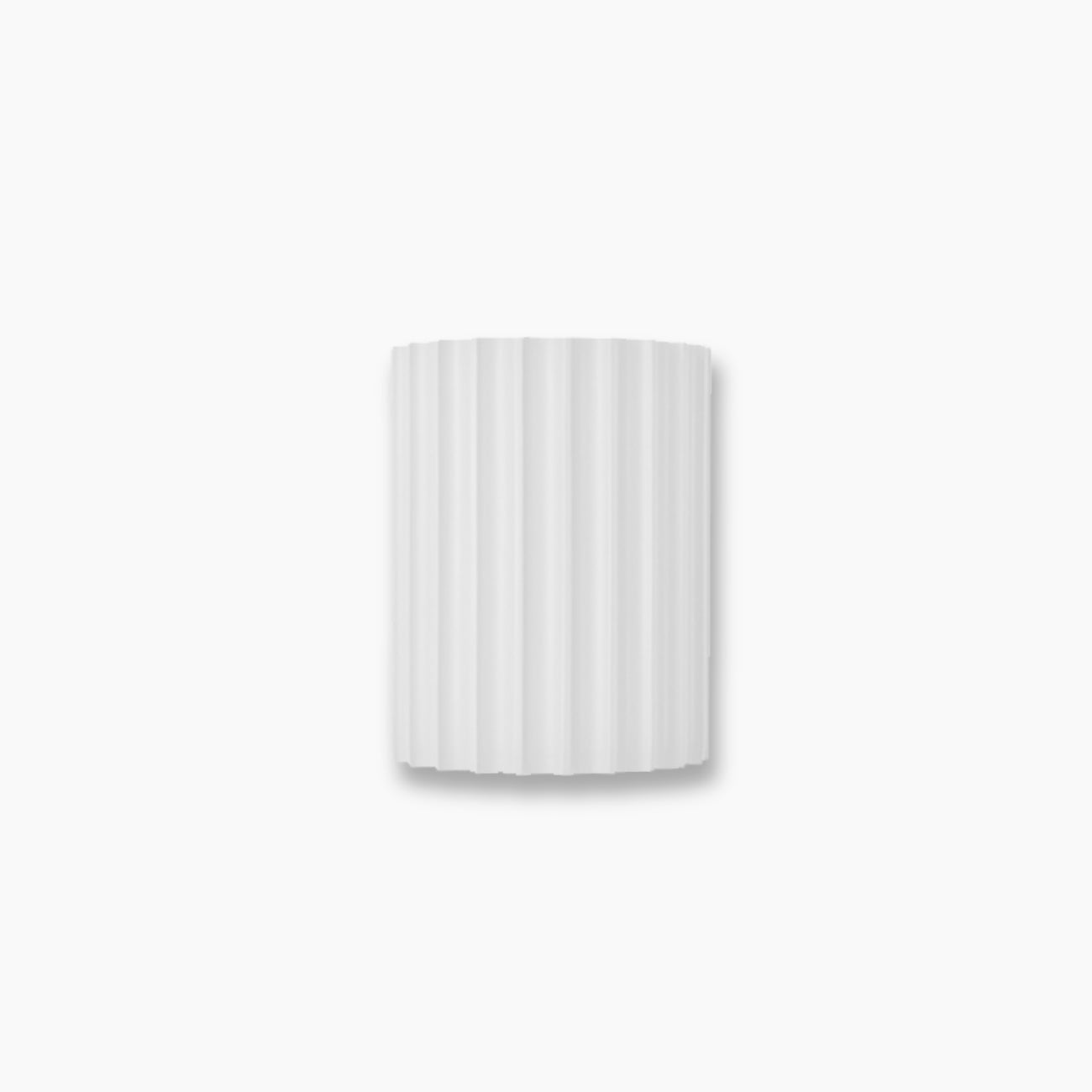 Vägglampa med LED i färgad harts – Fallande design