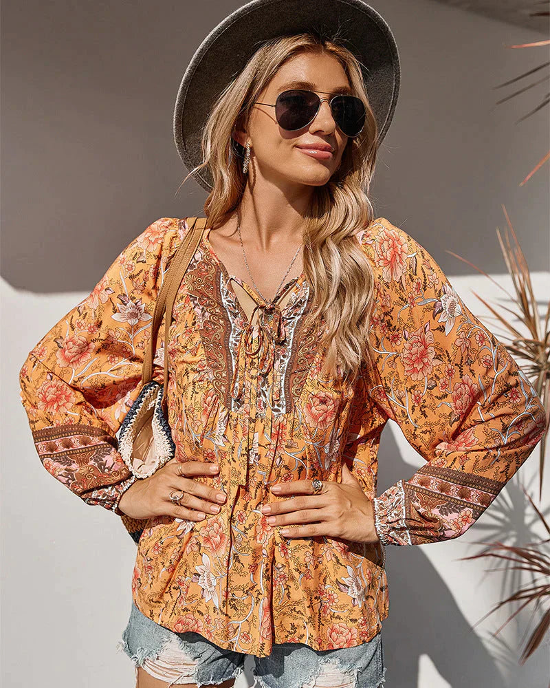 Vibrerande Boho-Blus med Blomstertryck och Långa Ärmar