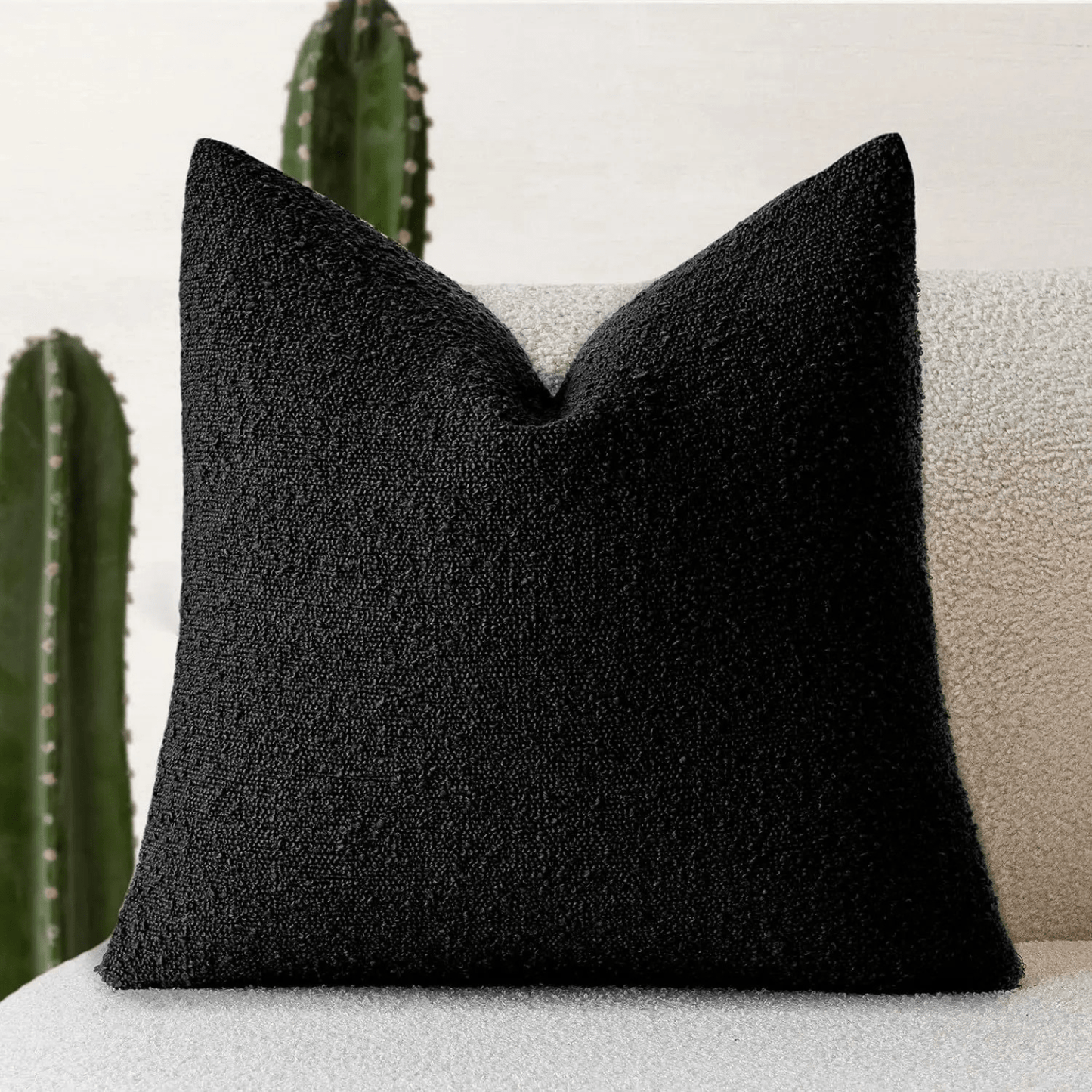 Elegant pudebetræk i tidløst design til sofa og seng
