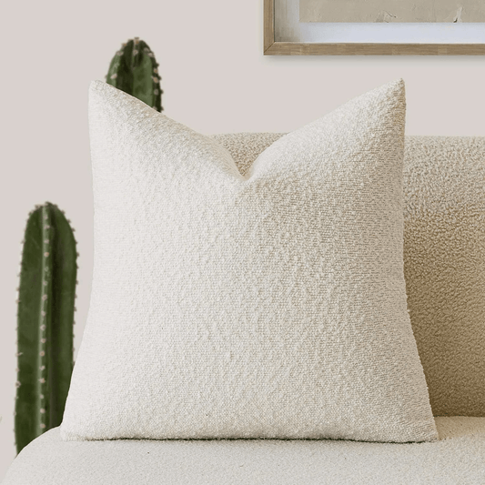 Elegant kuddfodral i tidlös design för soffa och säng